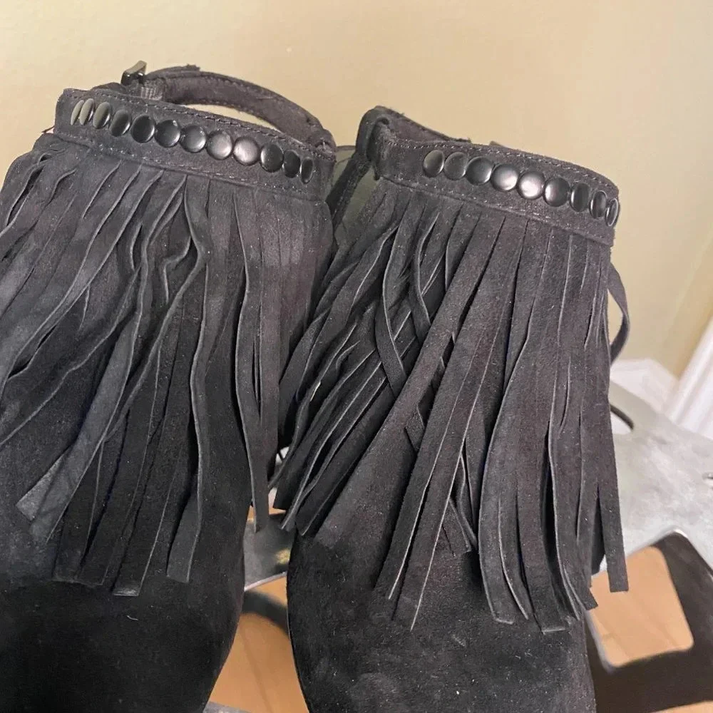 Kelsi Dagger fringe trim